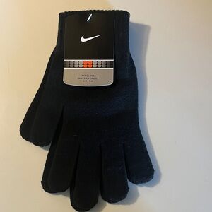 Nike Black Knit Cold-Weather Gloves